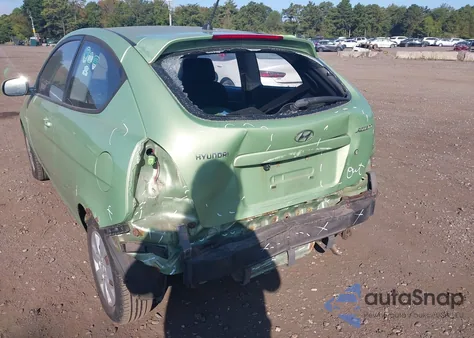 2010 Hyundai Accent Gs from USA, damaged, VIN KMHCM3AC5AU182375